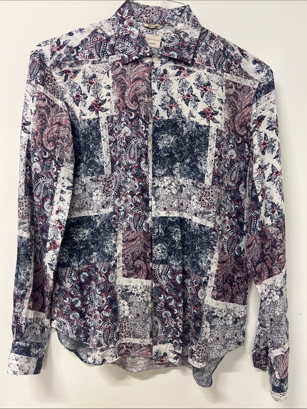Culturata, Red and Blue Floral Button Down, Tailored Fit, Med 15 3/4, 40 L/S